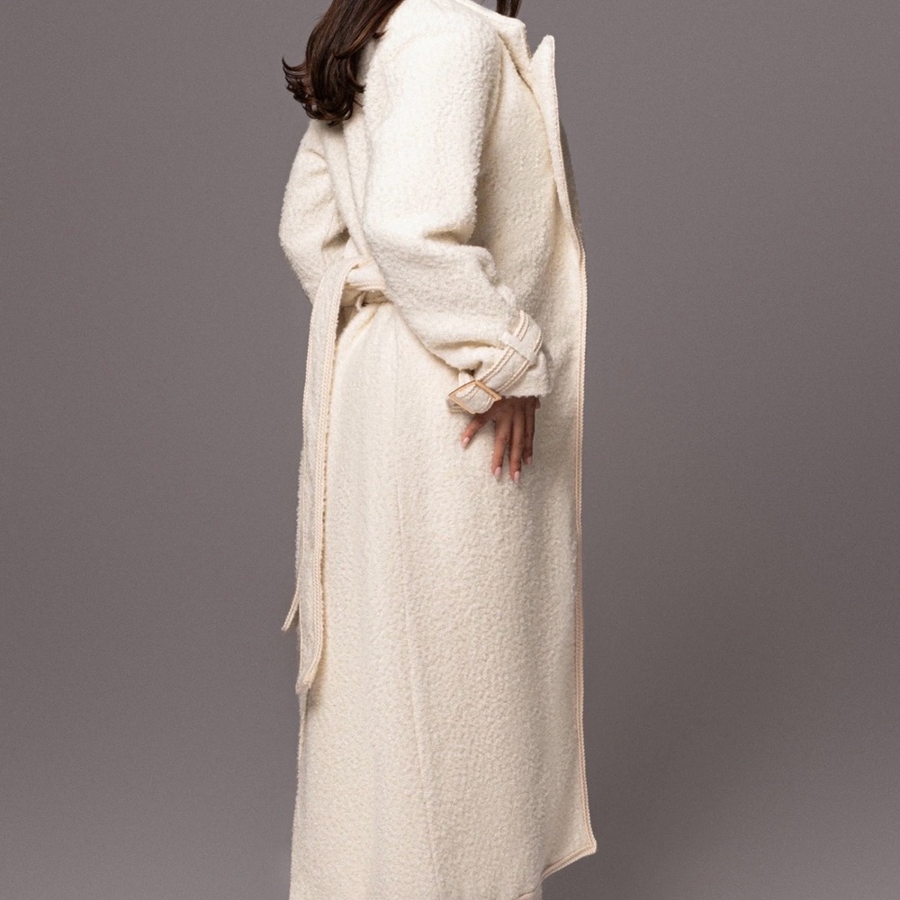 JLUXLABEL Ivory Fit For Success Elegant Cream Women's Boucle Belted Coat - Picture 7 of 10